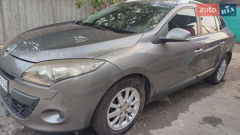 Универсал Renault Megane 2009 в Краснокутске