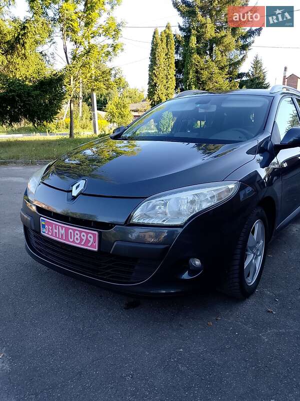 Универсал Renault Megane 2011 в Довбыше фото 25 Универсал Renault Megane 2011 в Довбыше