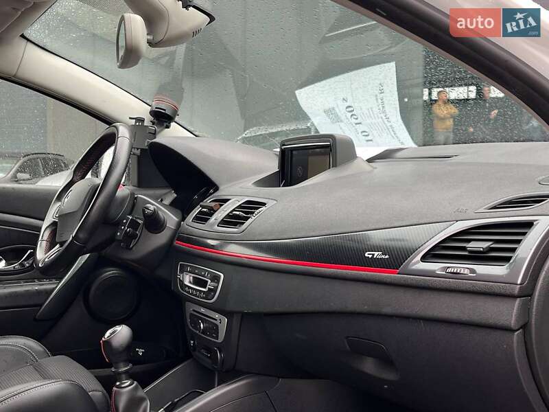 Купе Renault Megane 2015 в Львове