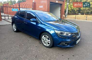 Хэтчбек Renault Megane 2017 в Черноморске