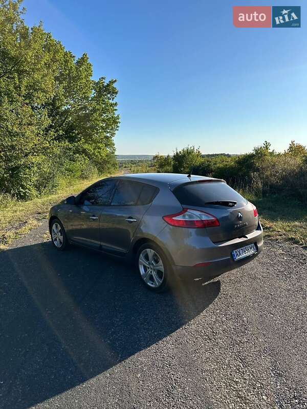 Хэтчбек Renault Megane 2012 в Харькове