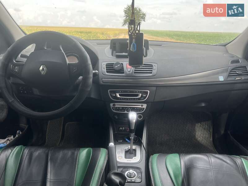 Универсал Renault Megane 2011 в Хмельницком фото 3 Универсал Renault Megane 2011 в Хмельницком