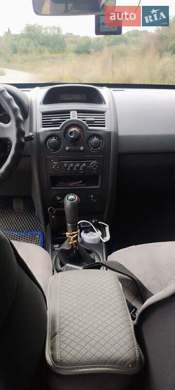 Універсал Renault Megane 2006 в Хмельницькому фото 10 Універсал Renault Megane 2006 в Хмельницькому