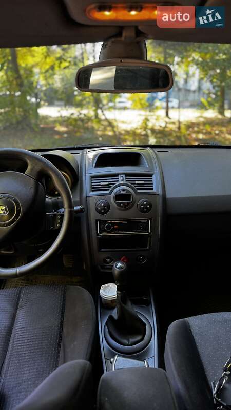 Хетчбек Renault Megane 2004 в Дніпрі