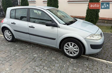 Хэтчбек Renault Megane 2004 в Золочеве