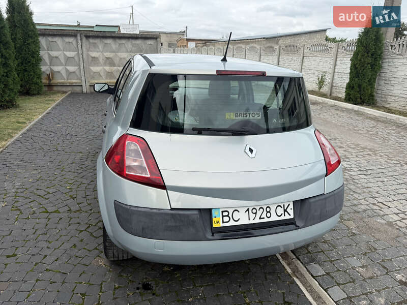 Хетчбек Renault Megane 2004 в Золочеві