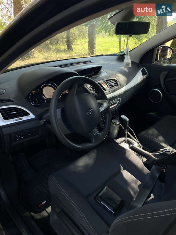 Универсал Renault Megane 2011 в Дерно фото 2 Универсал Renault Megane 2011 в Дерно