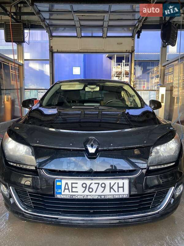 Хетчбек Renault Megane 2013 в Дніпрі фото 19 Хетчбек Renault Megane 2013 в Дніпрі