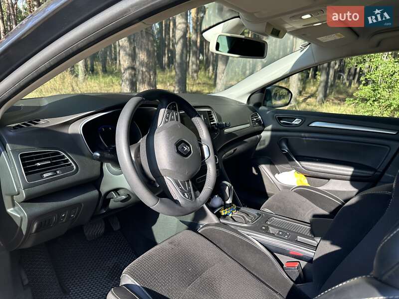 Седан Renault Megane 2017 в Обухові