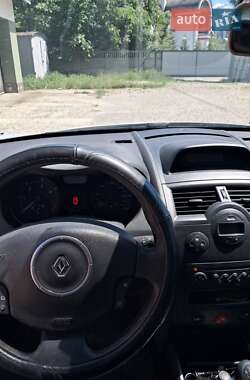 Универсал Renault Megane 2008 в  фото 4 Универсал Renault Megane 2008 в