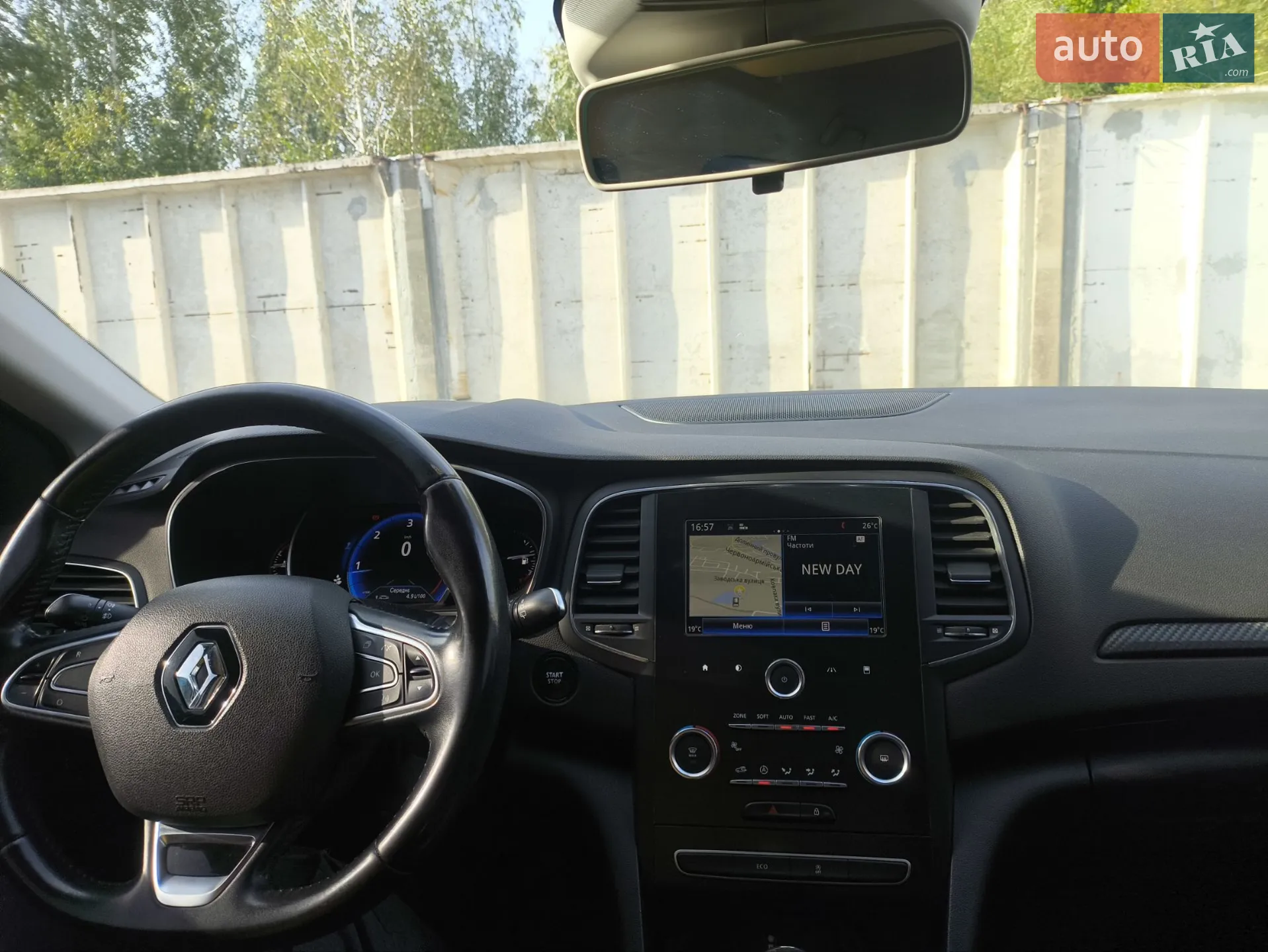 2017 Renault Megane - мініатюра 10