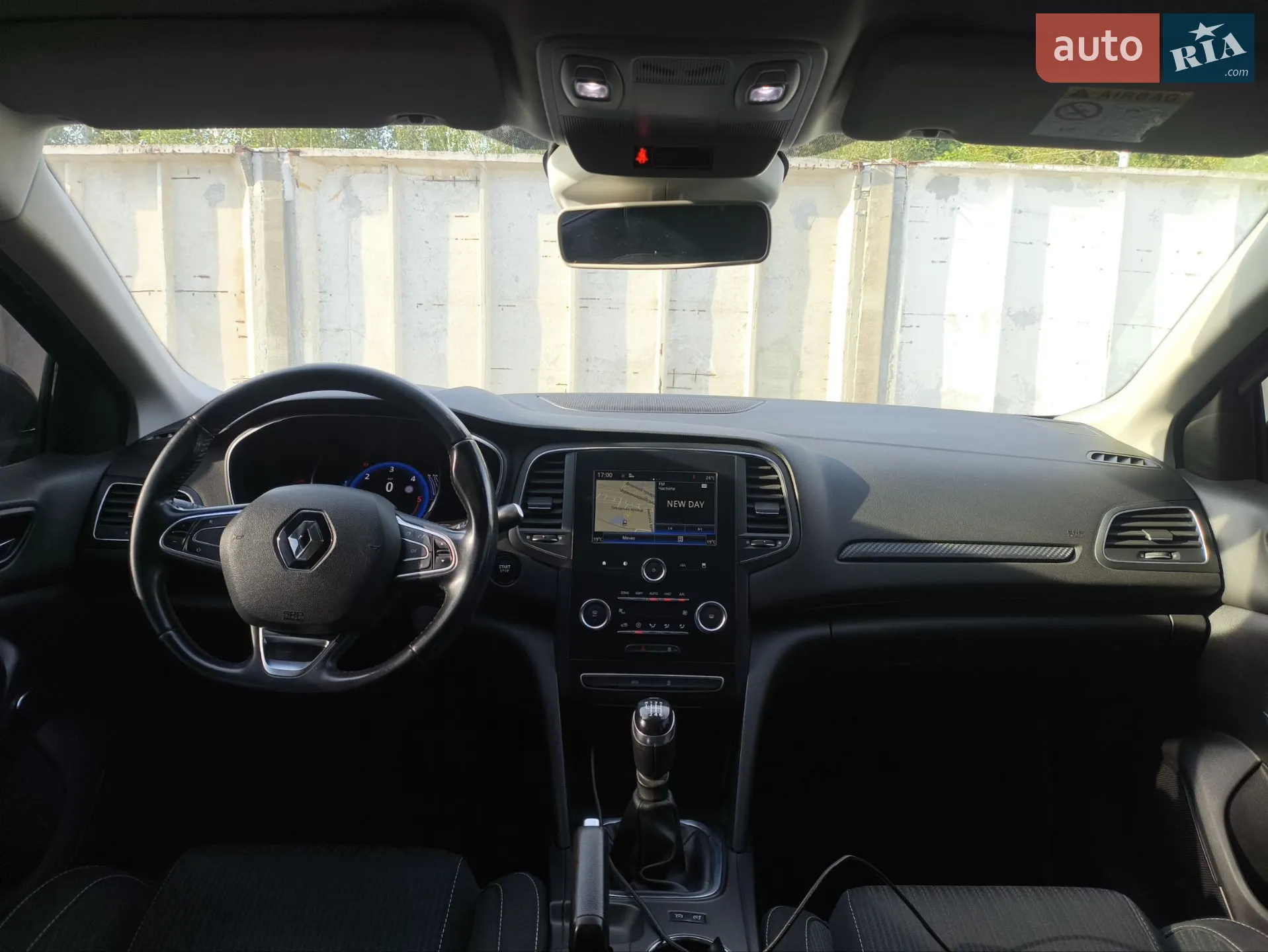 2017 Renault Megane - мініатюра 9