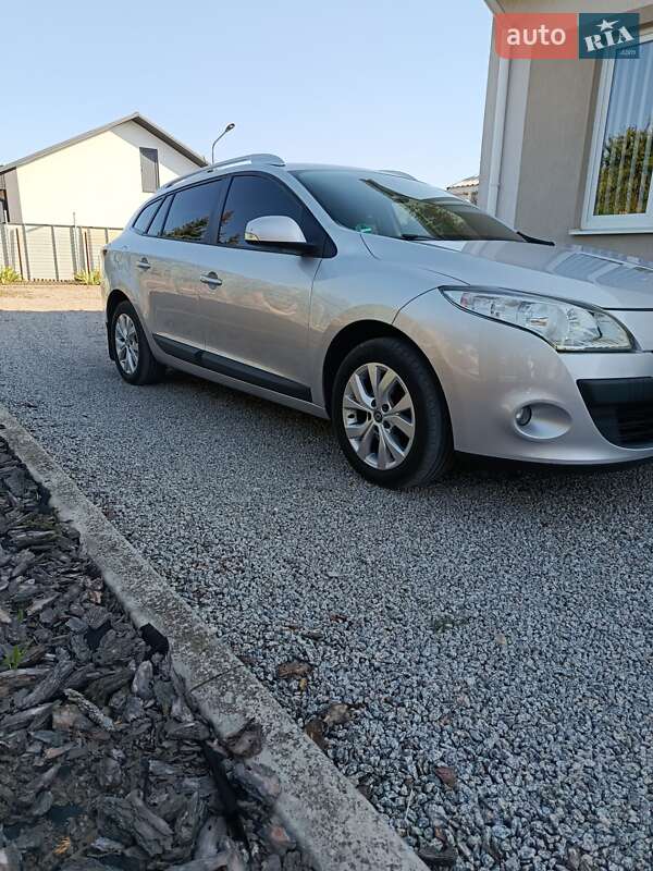 Універсал Renault Megane 2011 в Кропивницькому