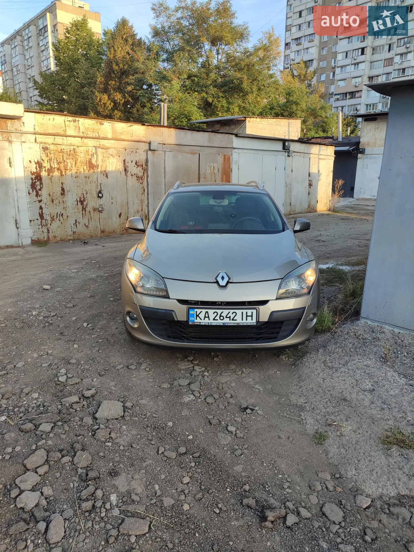 2010 Renault Megane - мініатюра 8