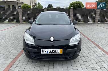 Хэтчбек Renault Megane 2012 в Староконстантинове