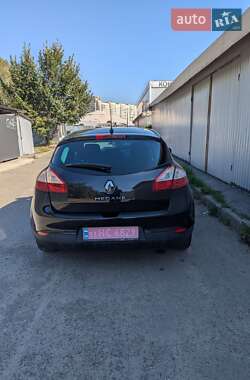 Хэтчбек Renault Megane 2009 в 