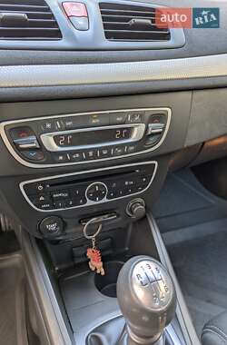 Хэтчбек Renault Megane 2009 в 