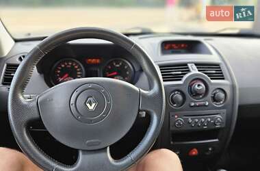 Универсал Renault Megane 2006 в 