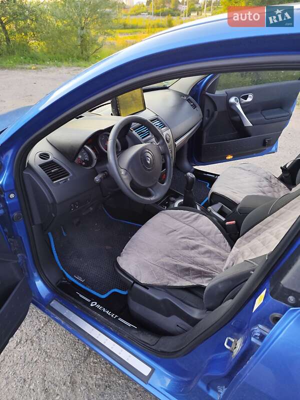 Хэтчбек Renault Megane 2002 в Львове