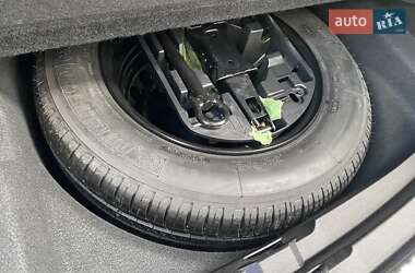 Універсал Renault Megane 2016 в  фото 25 Універсал Renault Megane 2016 в
