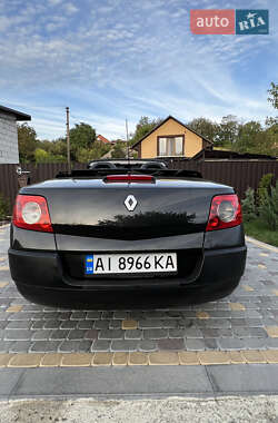 Кабриолет Renault Megane 2005 в 