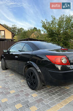 Кабриолет Renault Megane 2005 в 