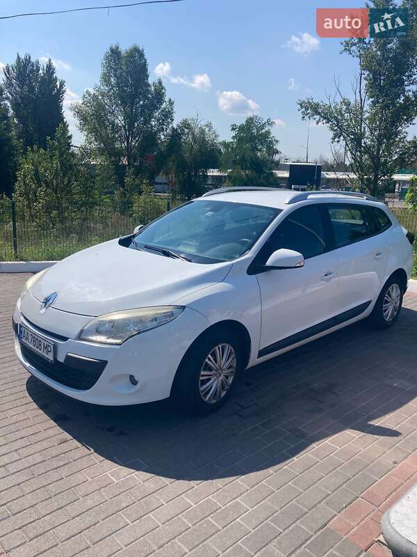 Универсал Renault Megane 2010 в Киеве