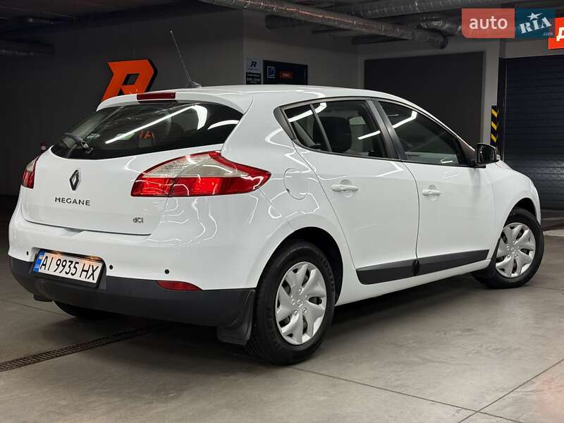 Хэтчбек Renault Megane 2013 в Киеве