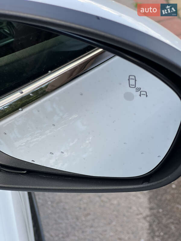 Хэтчбек Renault Megane 2017 в Львове