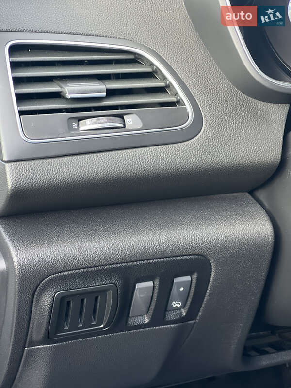 Хэтчбек Renault Megane 2017 в Львове