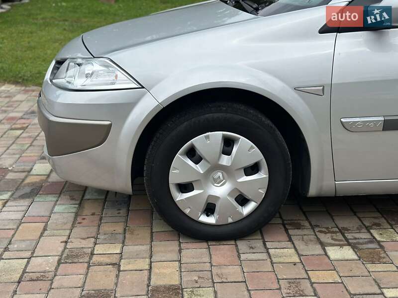 Седан Renault Megane 2007 в Бучаче