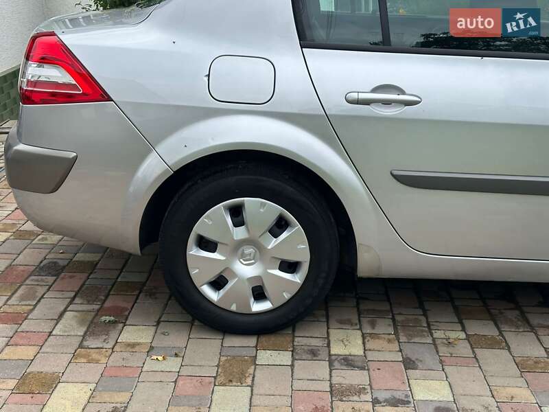 Седан Renault Megane 2007 в Бучаче