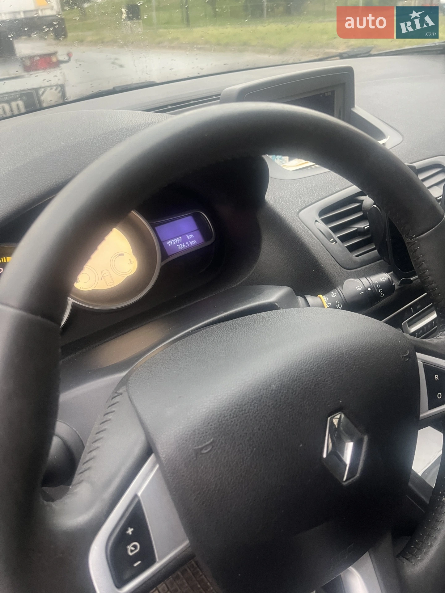 2010 Renault Megane - мініатюра 4