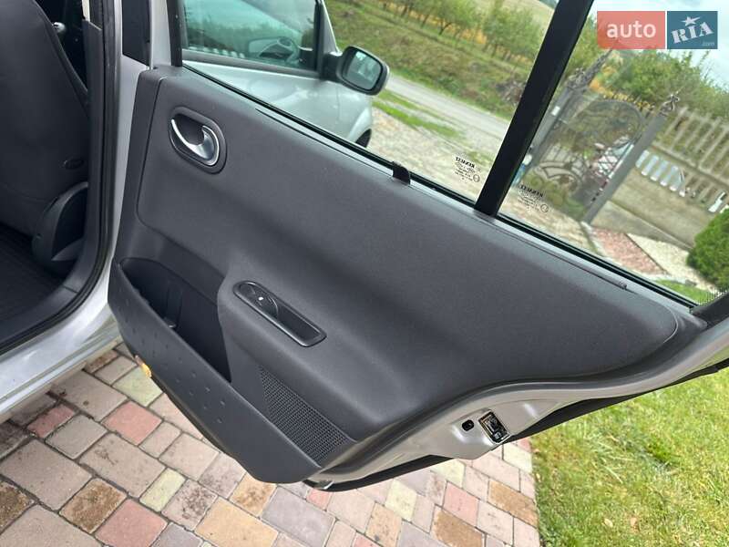 Седан Renault Megane 2007 в Бучаче