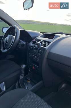 Седан Renault Megane 2003 в 