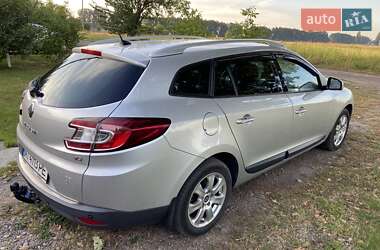 Универсал Renault Megane 2010 в 