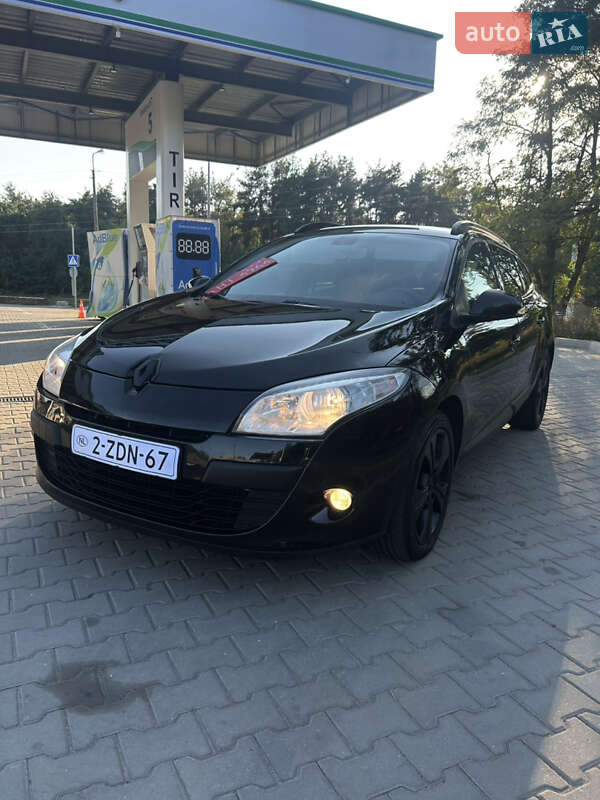 Универсал Renault Megane 2010 в Чернигове