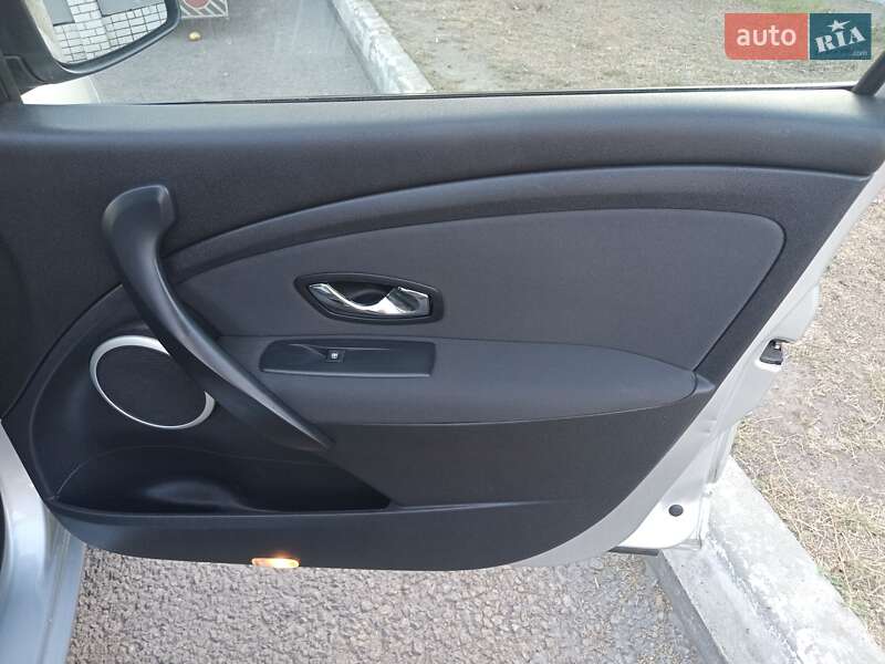 Універсал Renault Megane 2012 в Дніпрі