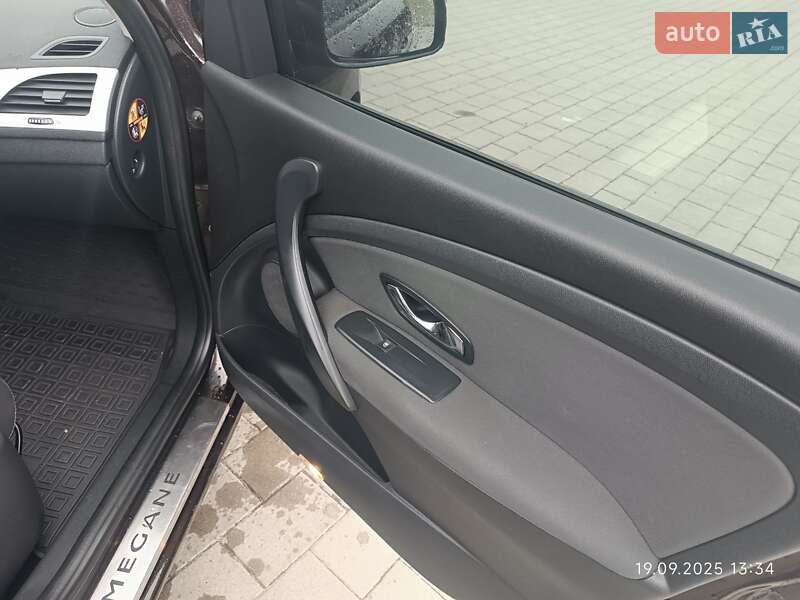 Універсал Renault Megane 2013 в Долині