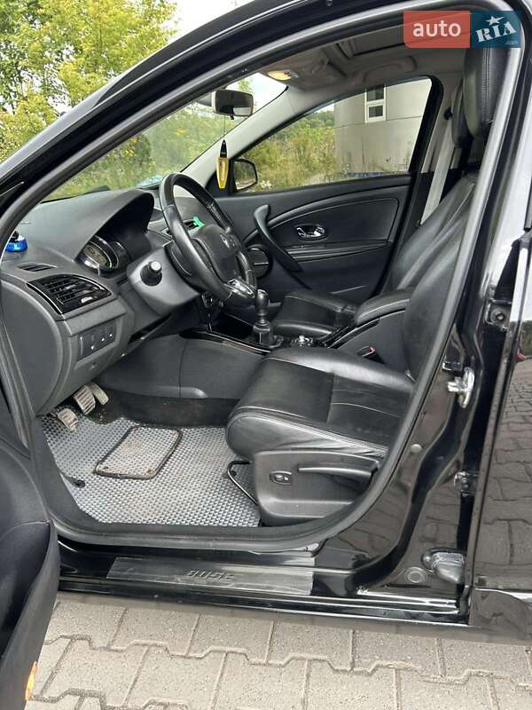 Універсал Renault Megane 2013 в Старокостянтинові фото 17 Універсал Renault Megane 2013 в Старокостянтинові