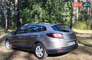 Универсал Renault Megane 2010 в 