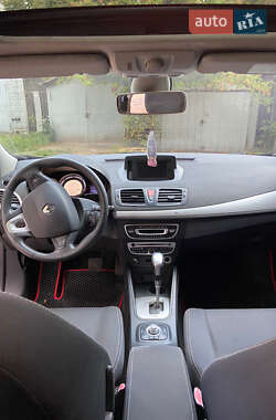 Универсал Renault Megane 2012 в 