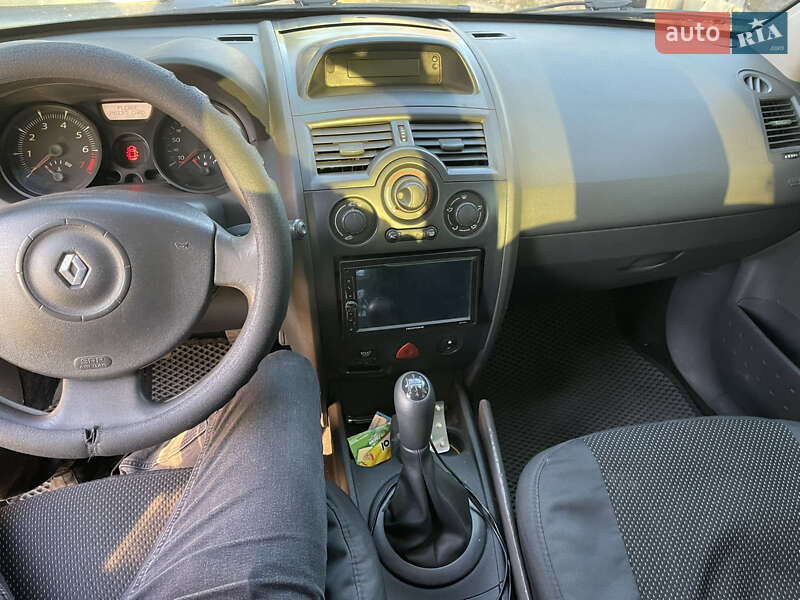 Седан Renault Megane 2007 в Днепре