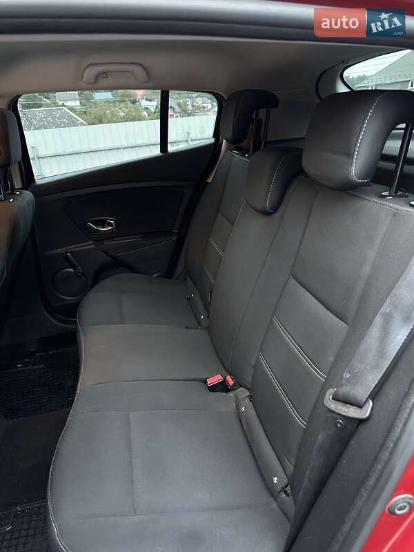 Хэтчбек Renault Megane 2015 в Бучаче фото 15 Хэтчбек Renault Megane 2015 в Бучаче