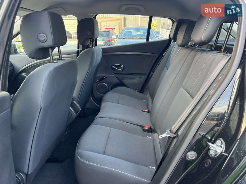 Хетчбек Renault Megane 2012 в Луцьку