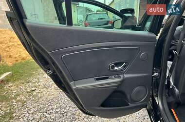 Хэтчбек Renault Megane 2014 в 