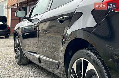 Хэтчбек Renault Megane 2014 в 
