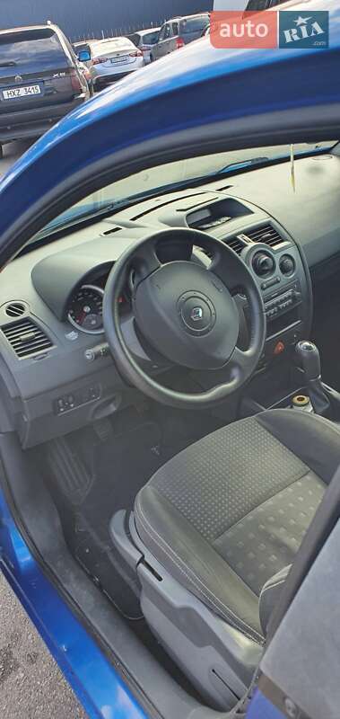 Хэтчбек Renault Megane 2005 в Виннице