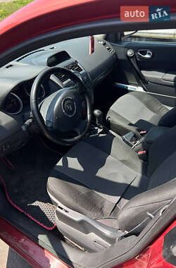 Хэтчбек Renault Megane 2007 в 