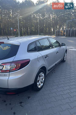 Универсал Renault Megane 2010 в 